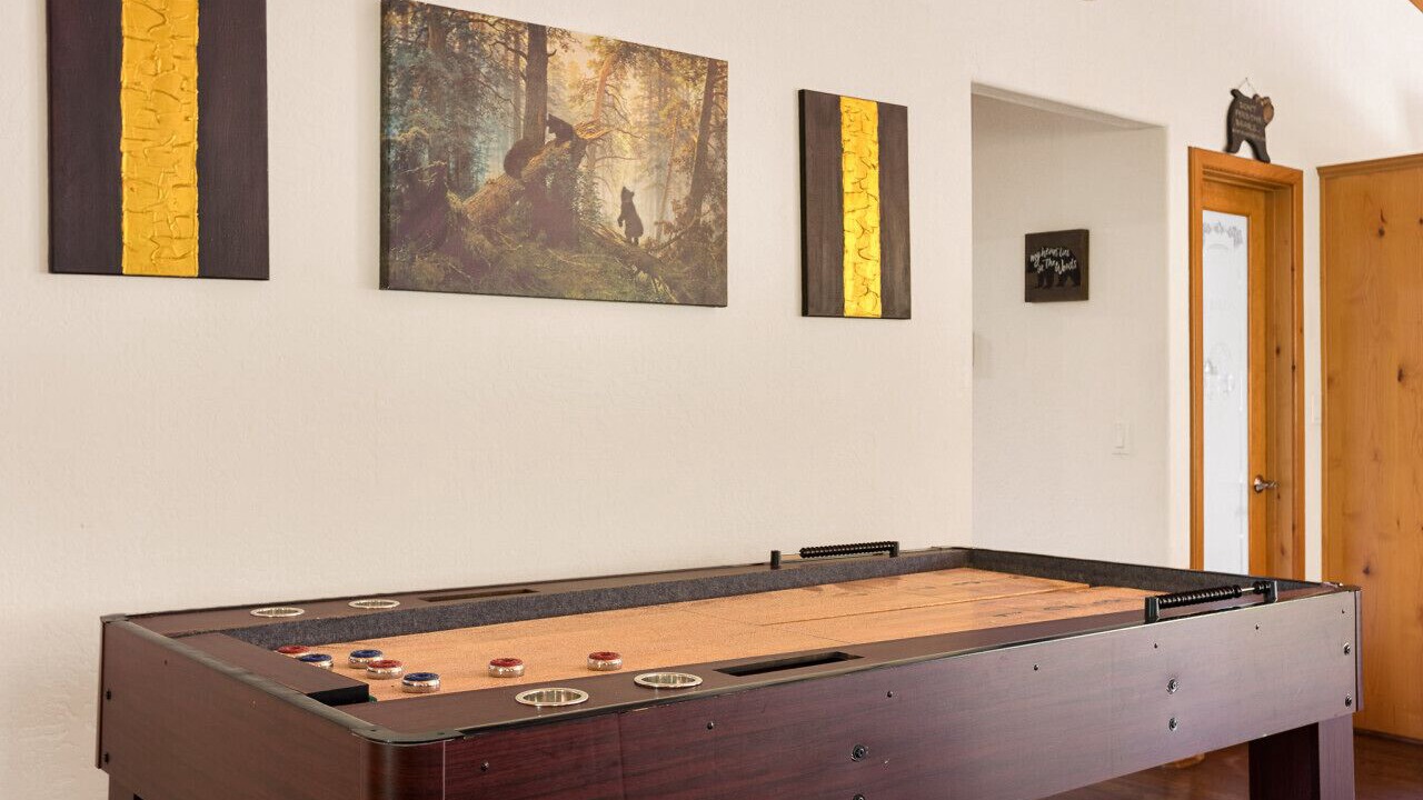 Photo of Bedroom in Castle Glen Estates