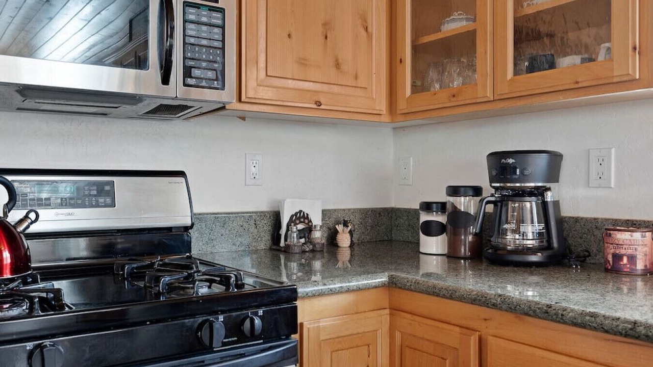 Photo of Kitchen in Castle Glen Estates