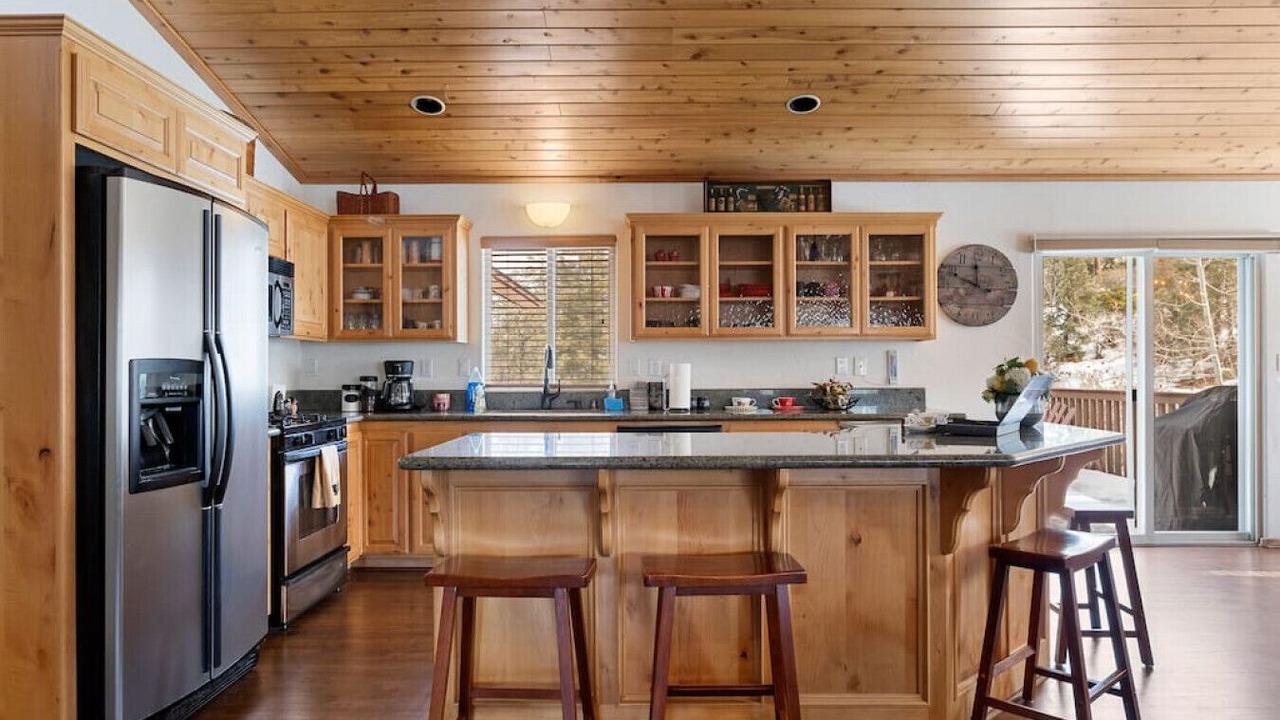 Photo of Kitchen in Castle Glen Estates