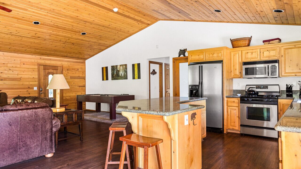 Photo of Kitchen in Castle Glen Estates