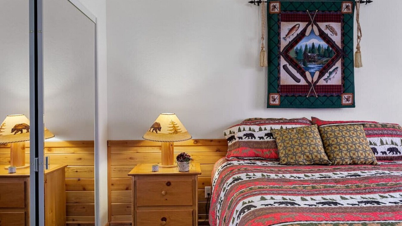 Photo of Bedroom in Castle Glen Estates