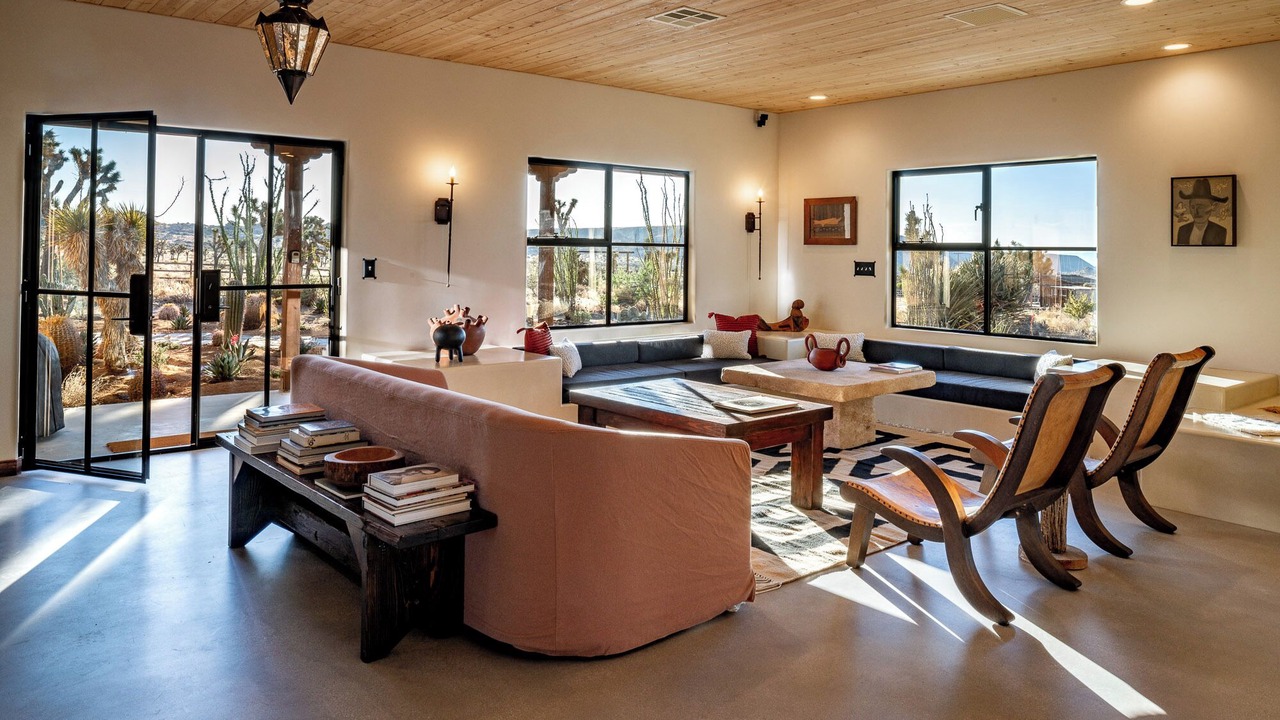 Photo of Livingroom in Pioneertown