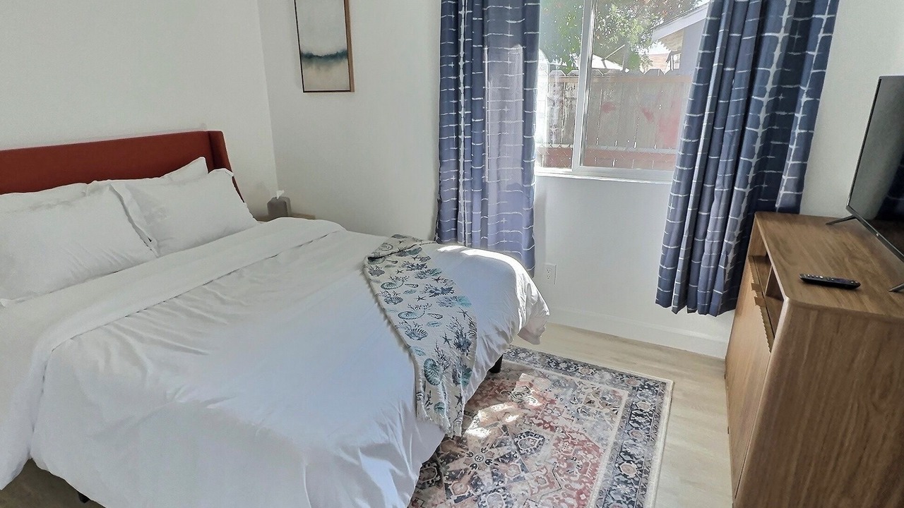 Photo of Bedroom in San Gabriel