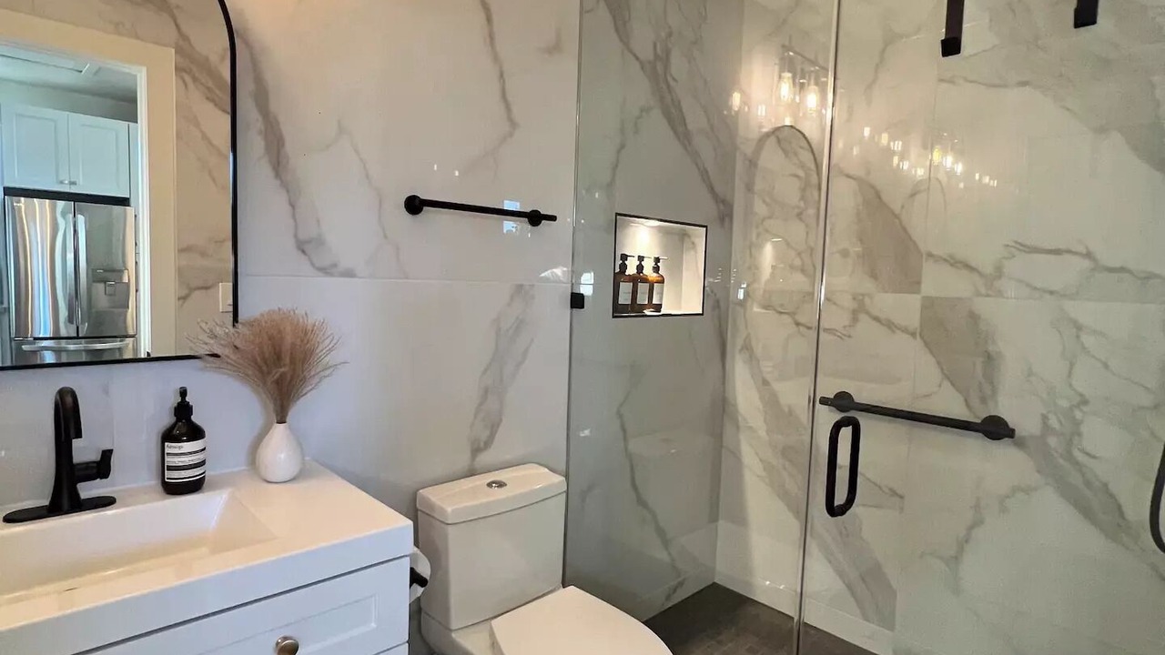 Photo of Bathroom in North Hills West