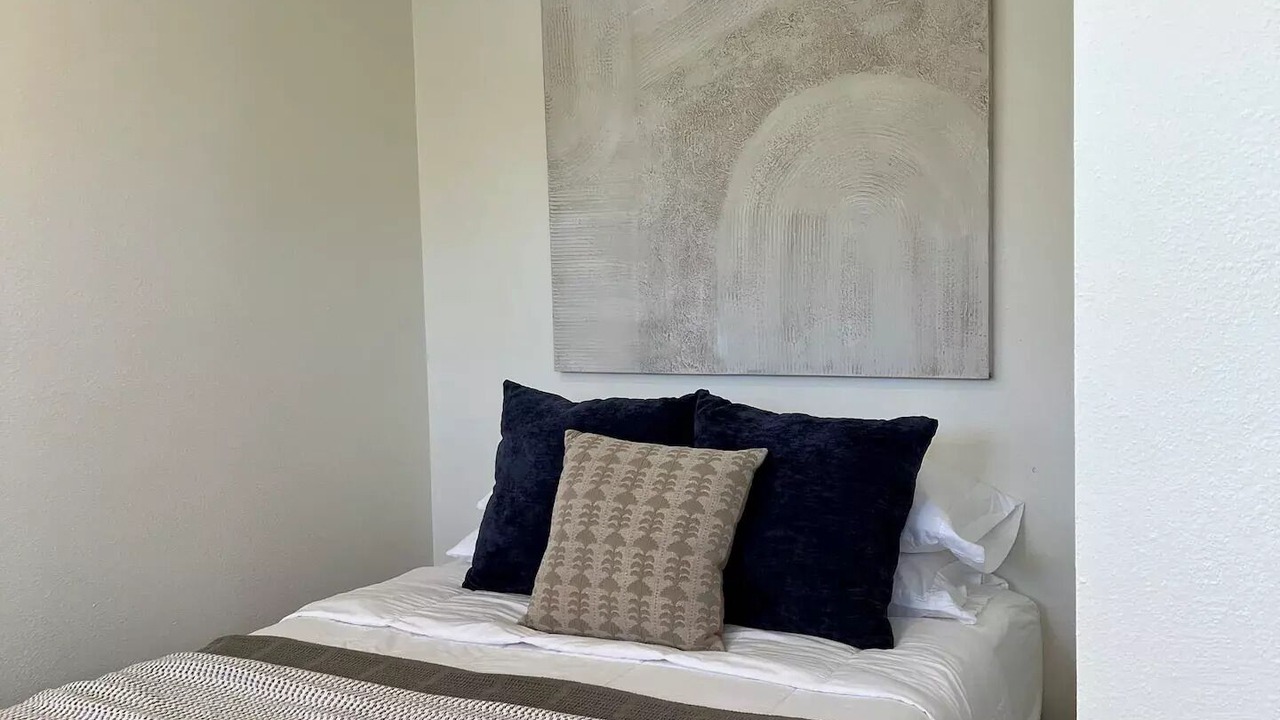 Photo of Bedroom in North Hills West