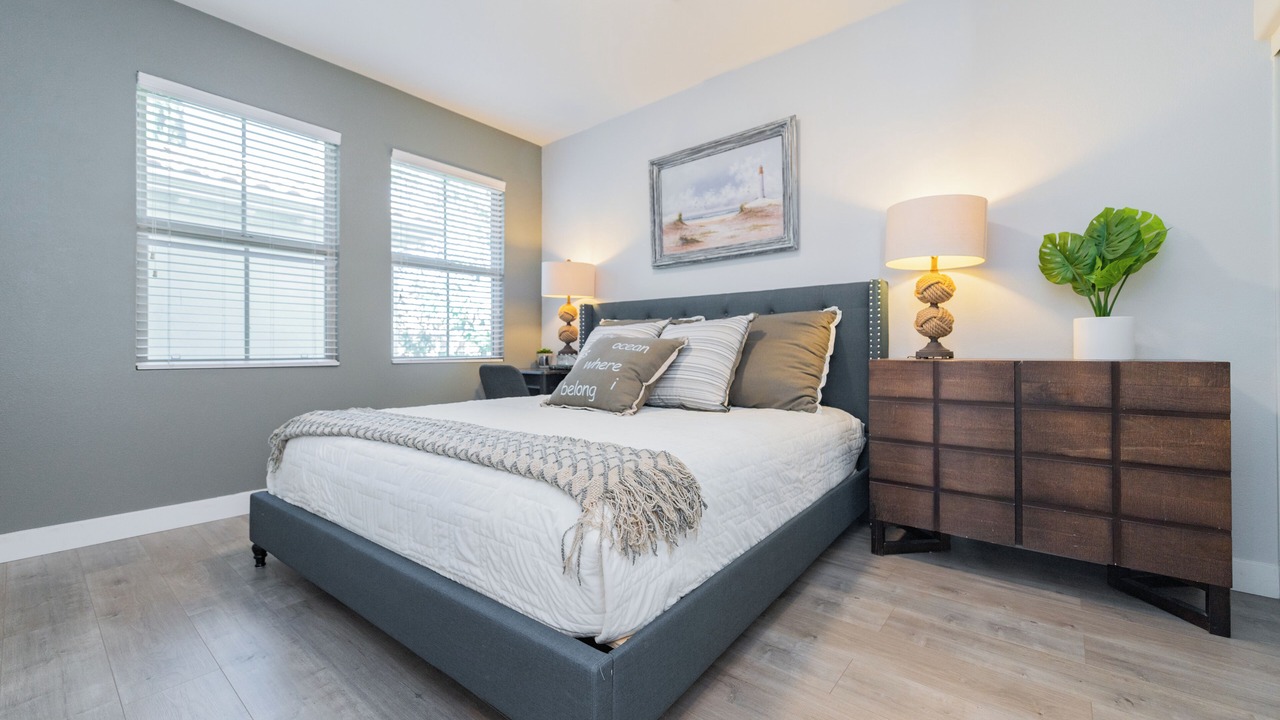 Photo of Bedroom in Woodbury