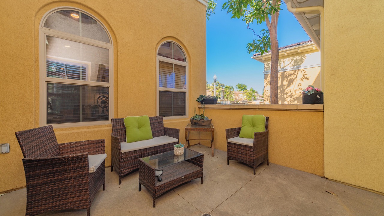 Photo of Patio Balcony in Woodbury