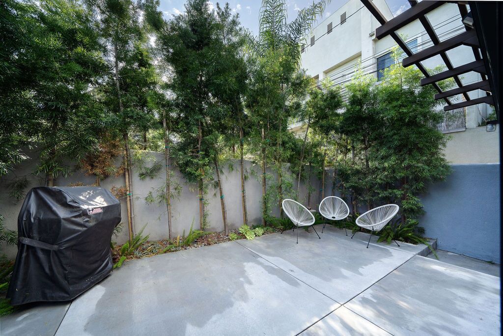 Photo of Patio Balcony in Willmore