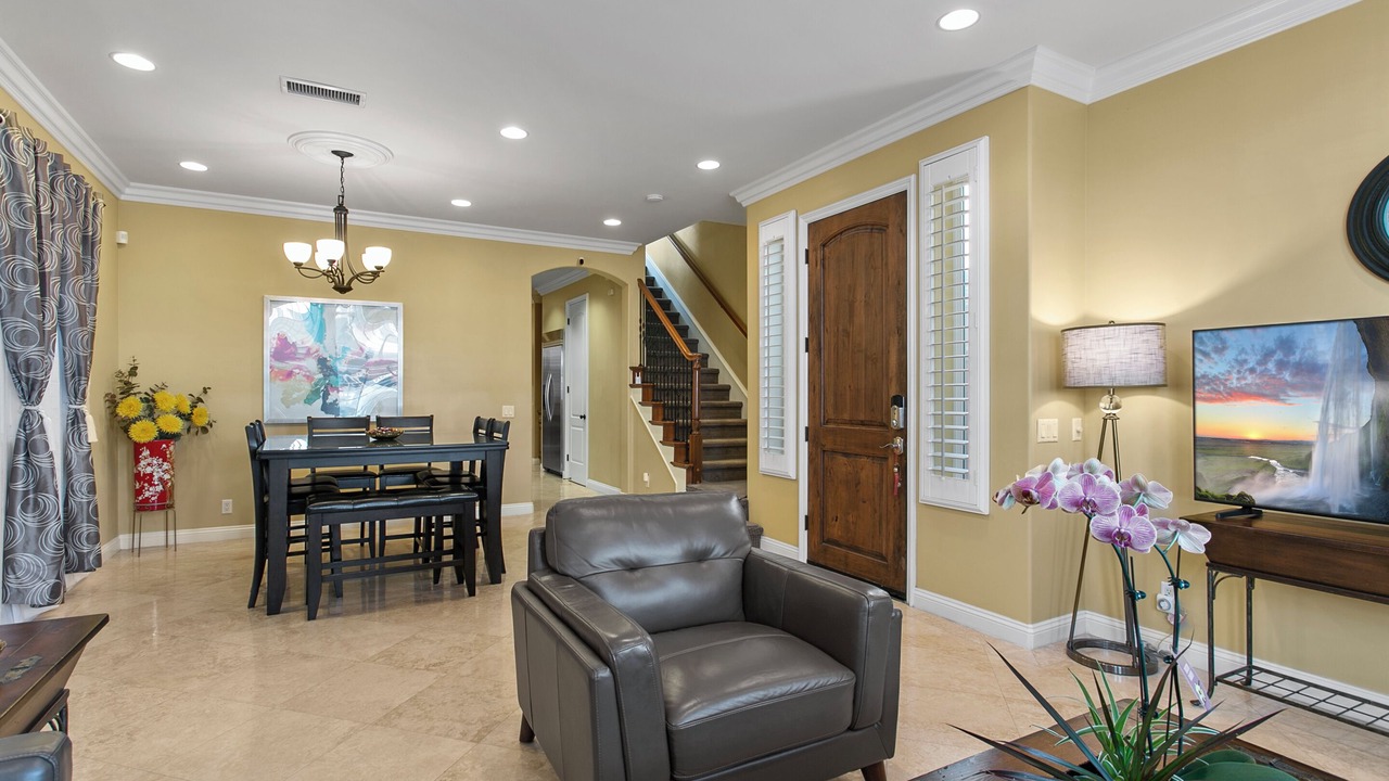 Photo of Livingroom in Huntington Beach