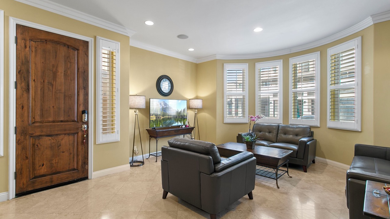 Photo of Livingroom in Huntington Beach