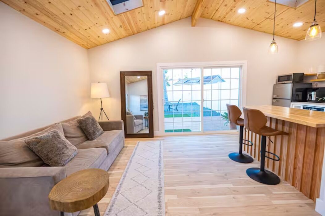 Photo of Livingroom in Lake Forest