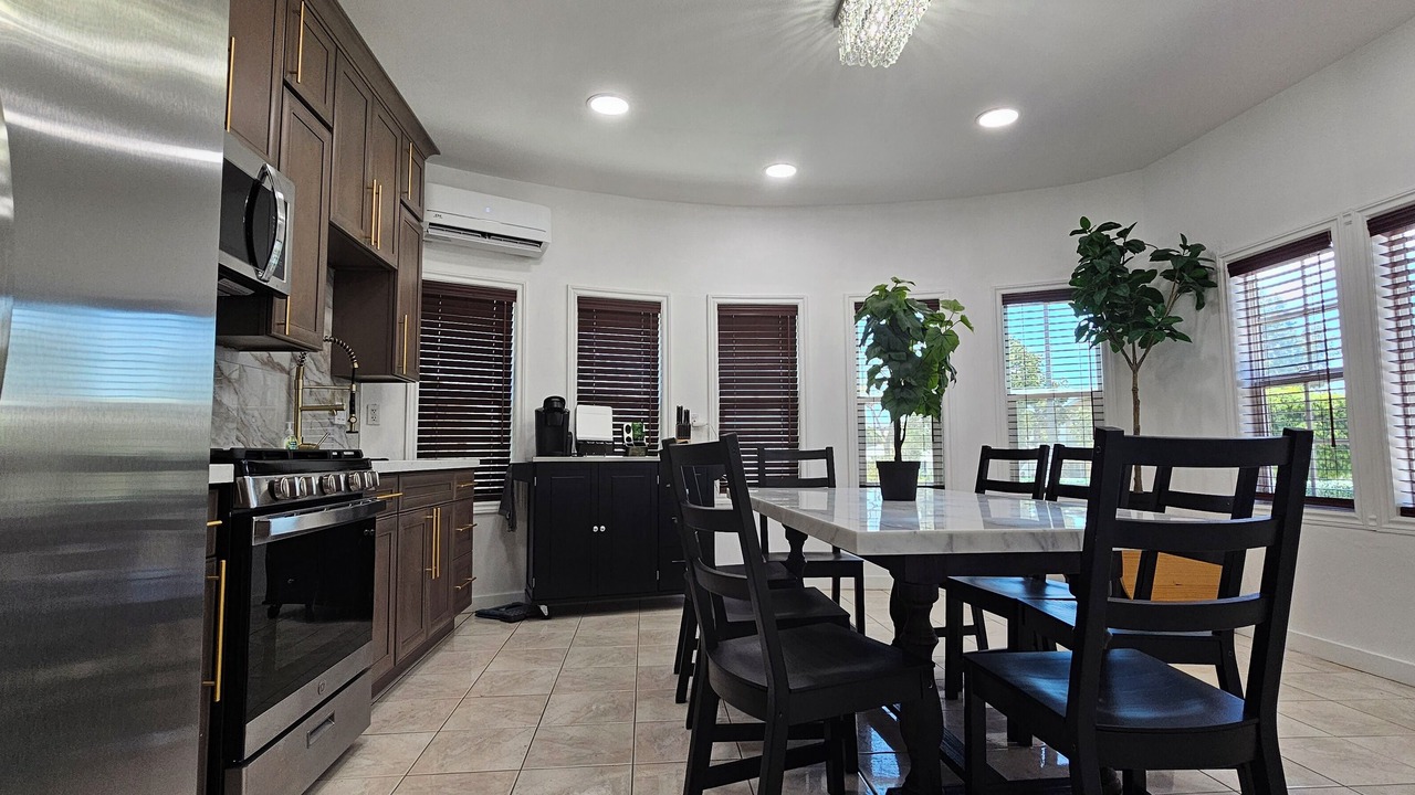 Photo of Kitchen in Harbor