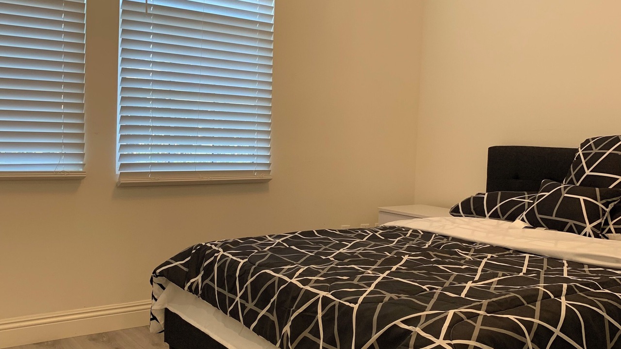 Photo of Bedroom in Mid Central