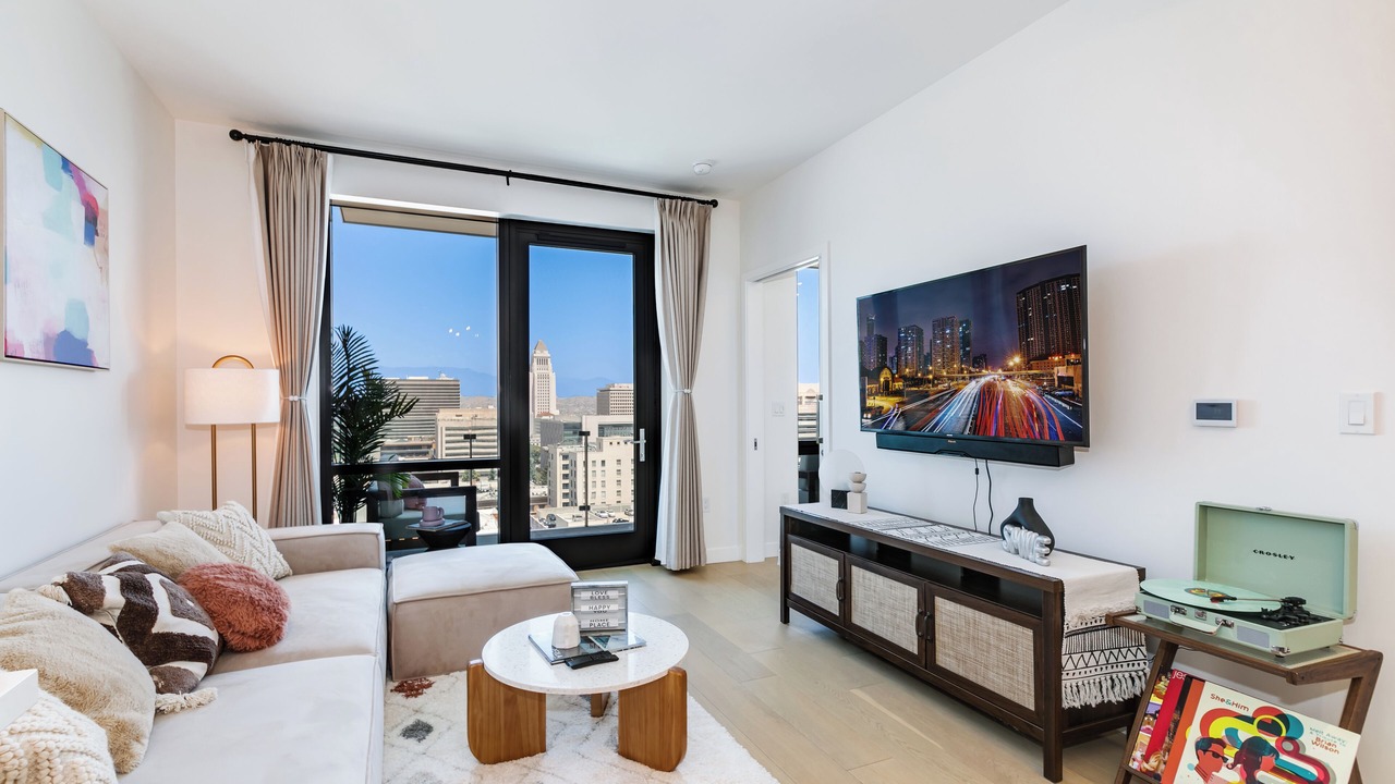 Photo of Livingroom in Historic Core