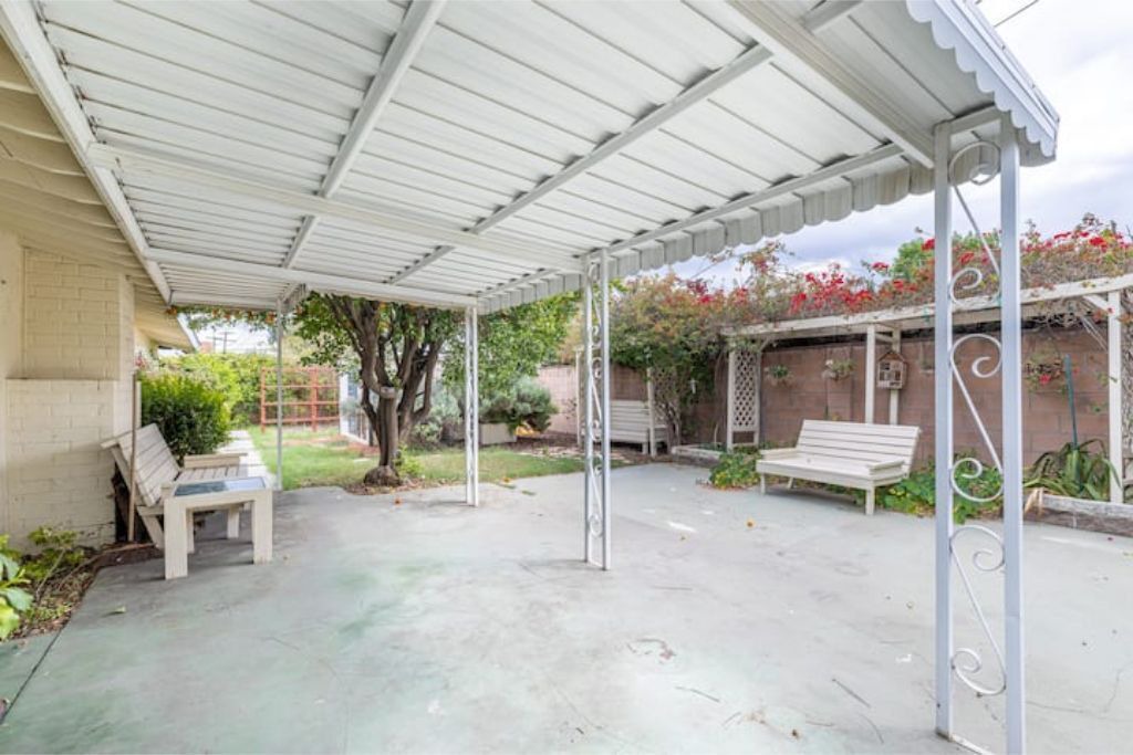 Photo of Patio Balcony in Winnetka