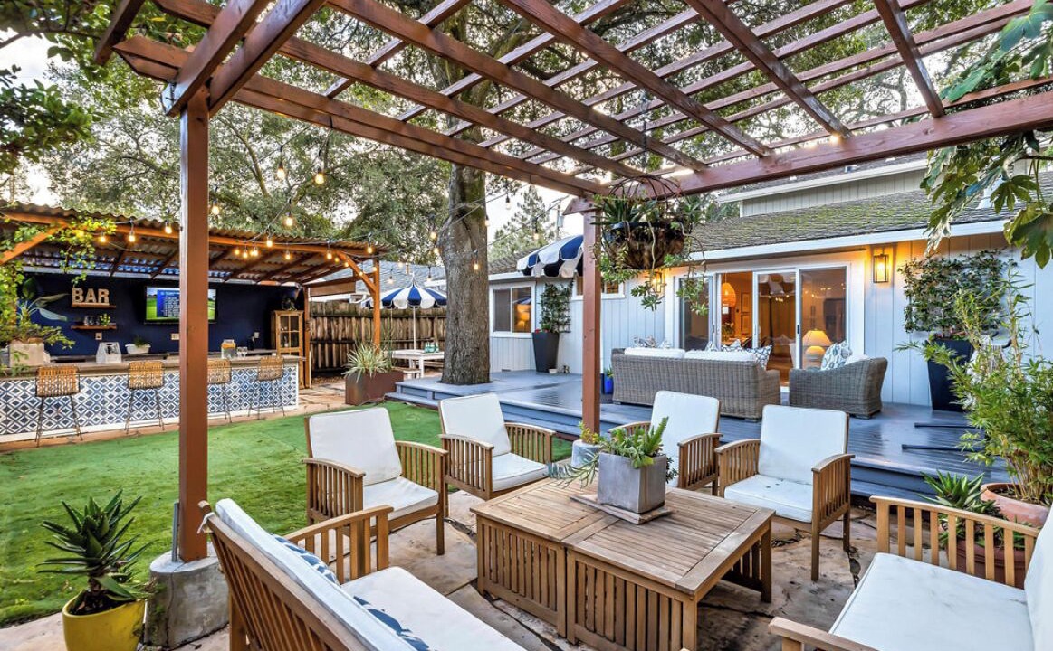 Photo of Patio Balcony in Boyes Hot Springs