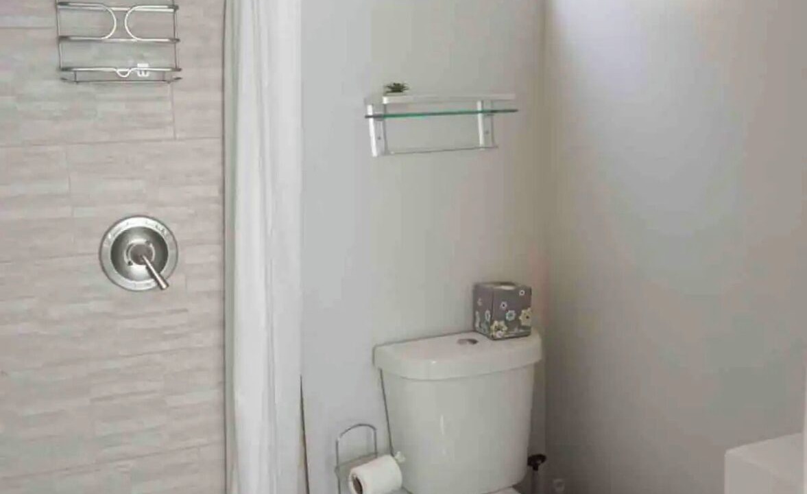 Photo of Bathroom in Burbank
