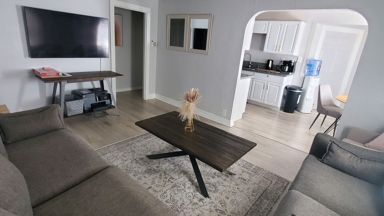 Photo of Livingroom in Los Angeles
