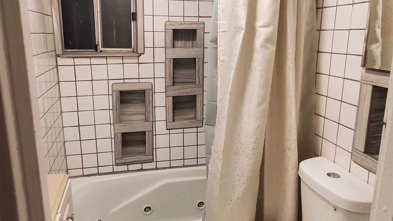Photo of Bathroom in Los Angeles
