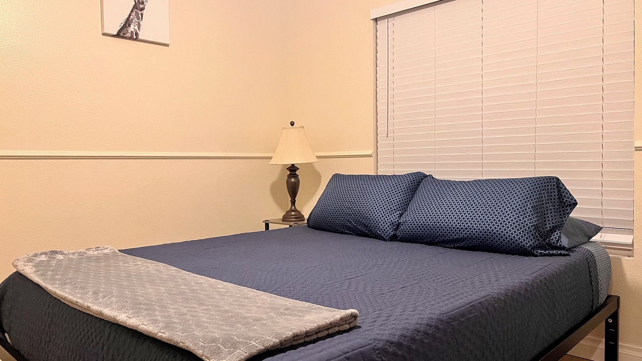 Photo of Bedroom in Hemet