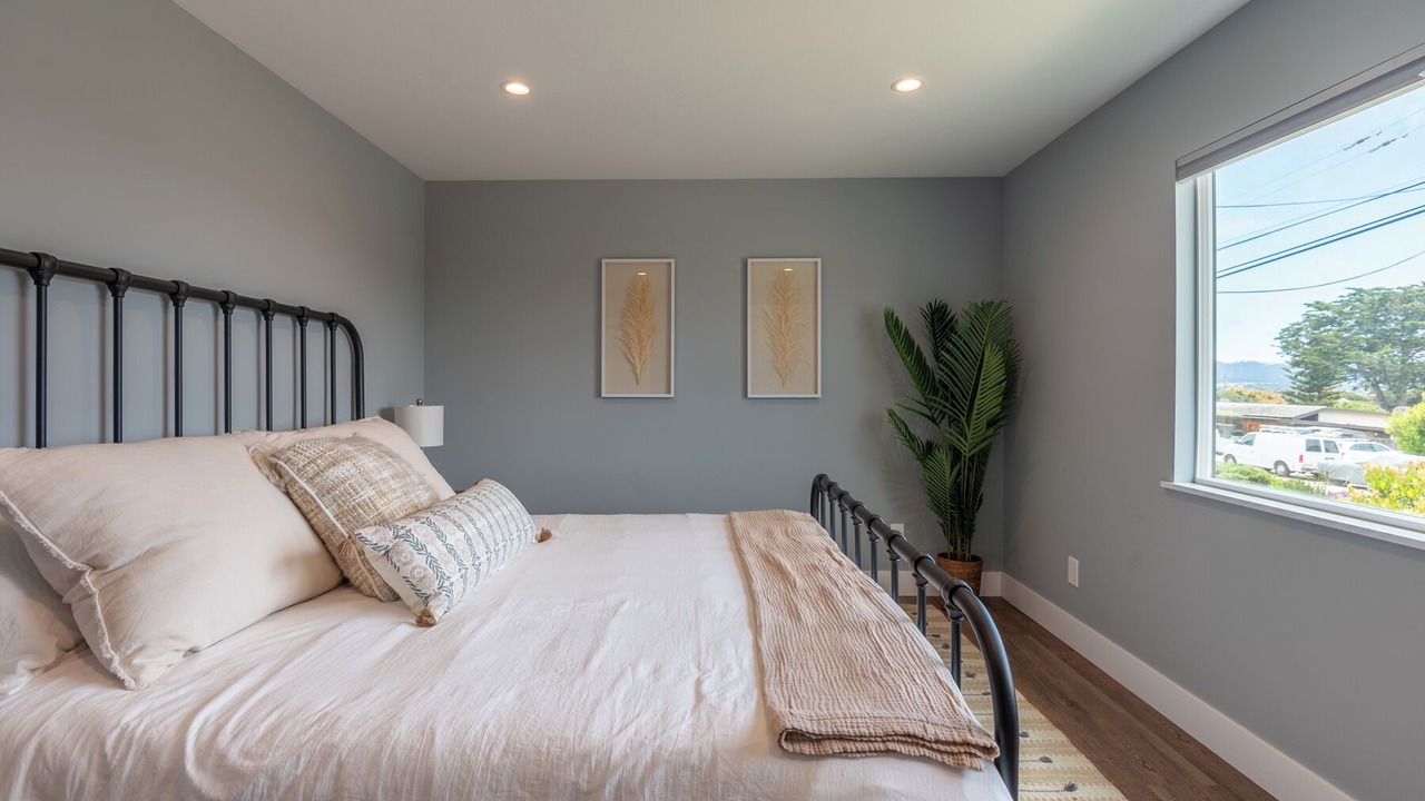 Photo of Bedroom in Seaside
