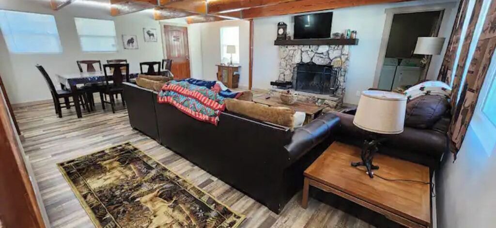 Photo of Livingroom in Big Bear