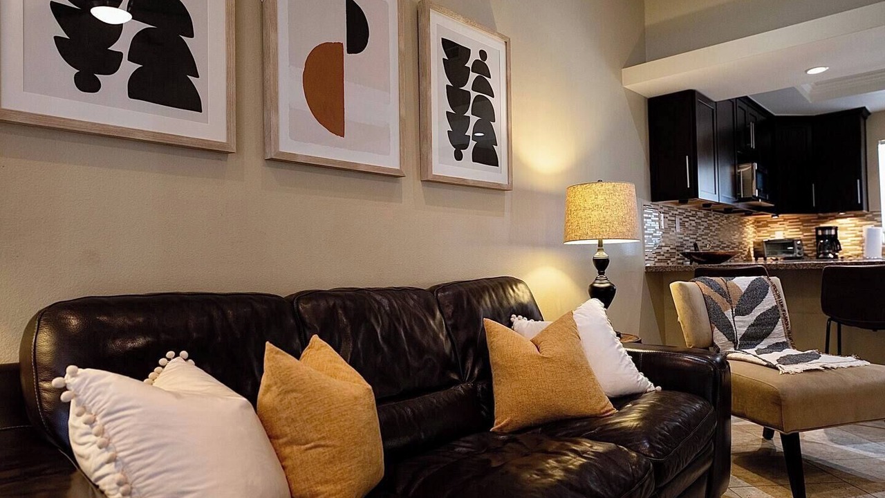 Photo of Livingroom in Palm Desert