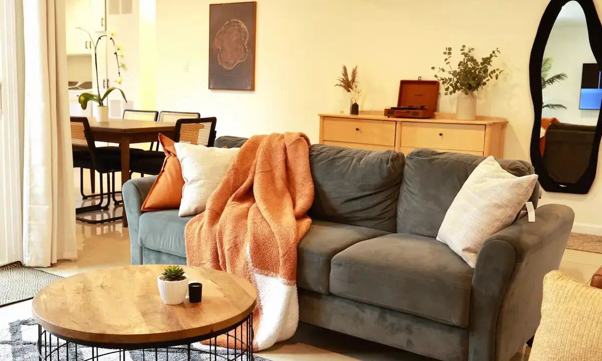 Photo of Livingroom in Rowland Heights