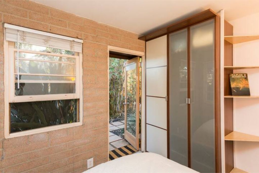 Photo of Bedroom in Downtown Los Angeles