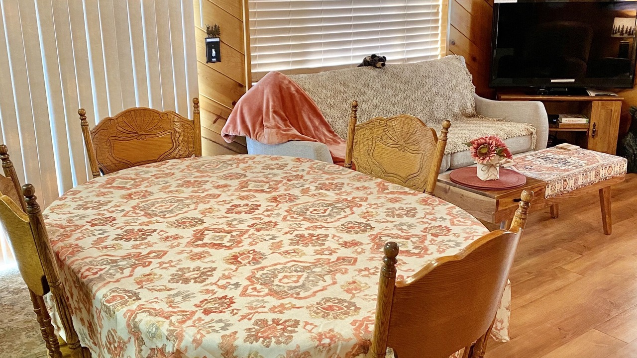 Photo of Livingroom in Pine Cove