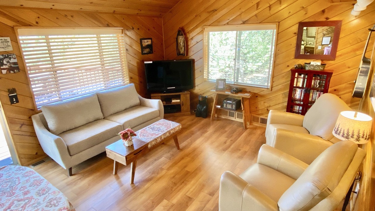 Photo of Livingroom in Pine Cove