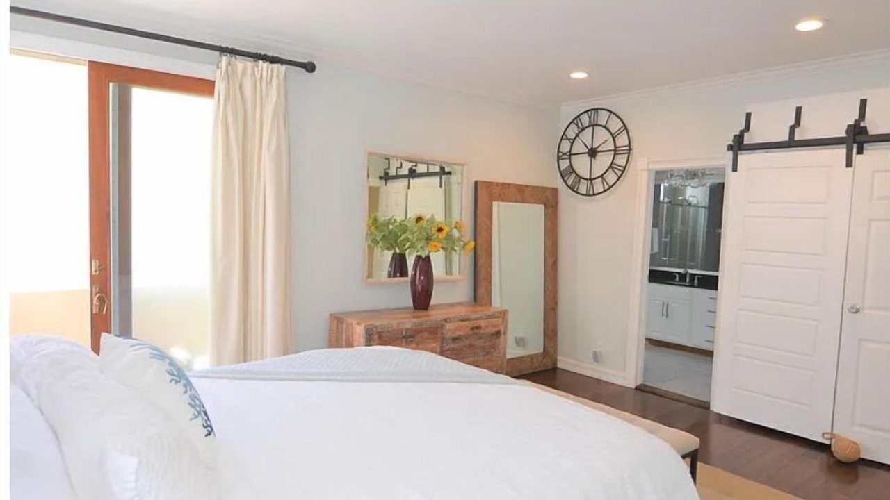 Photo of Bedroom in Hermosa Beach