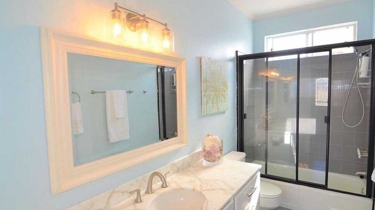 Photo of Bathroom in Hermosa Beach