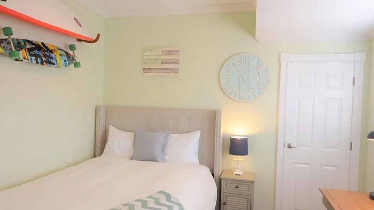 Photo of Bedroom in Hermosa Beach