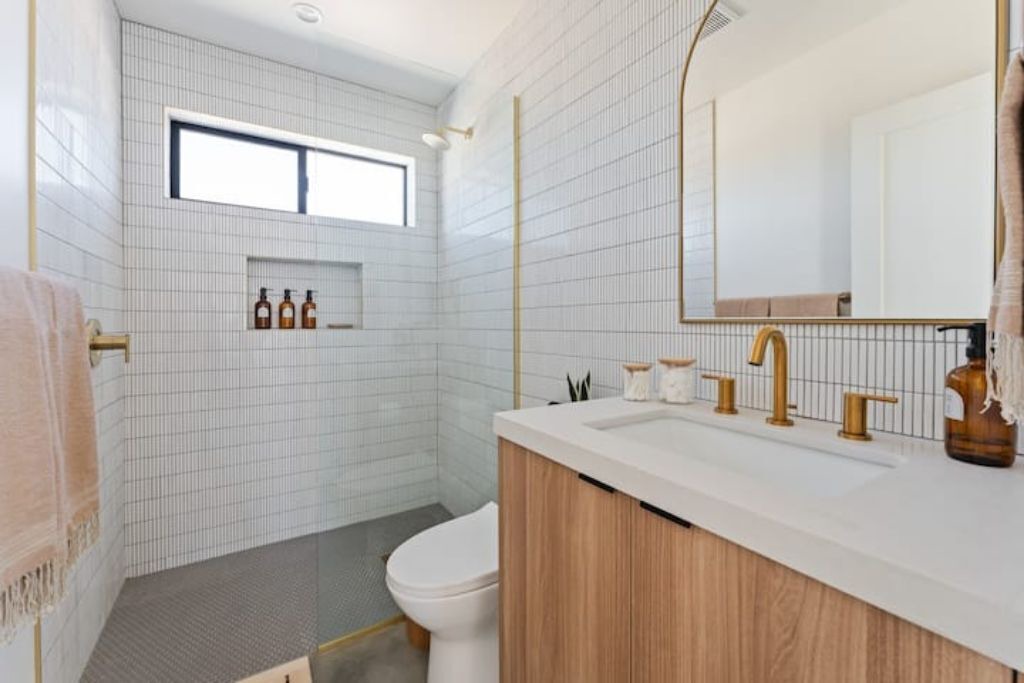 Photo of Bathroom in Panorama Heights