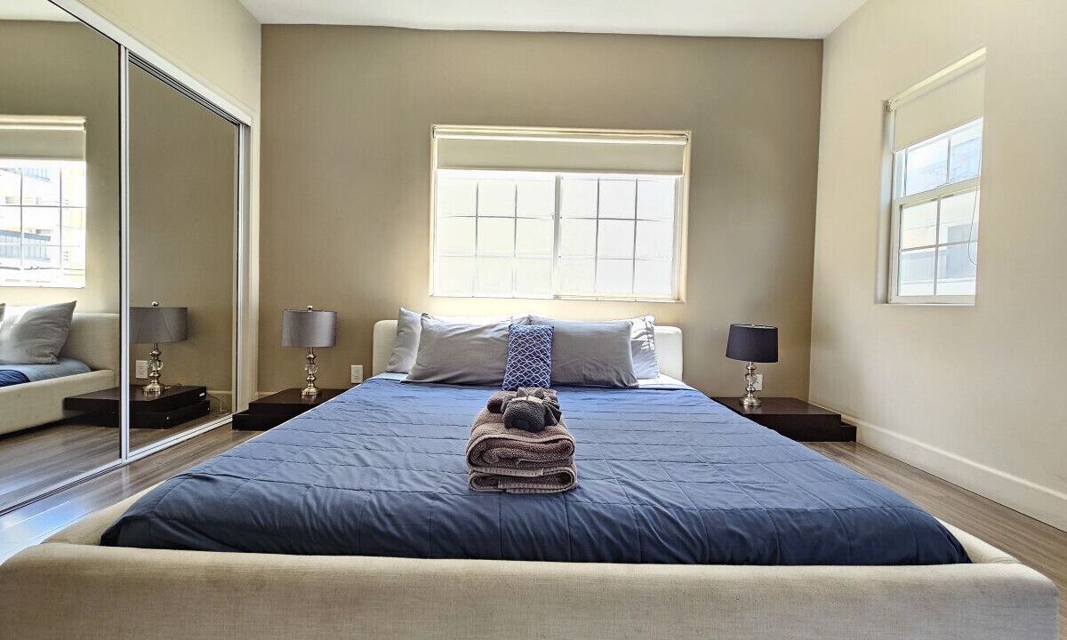 Photo of Bedroom in Beverly Grove