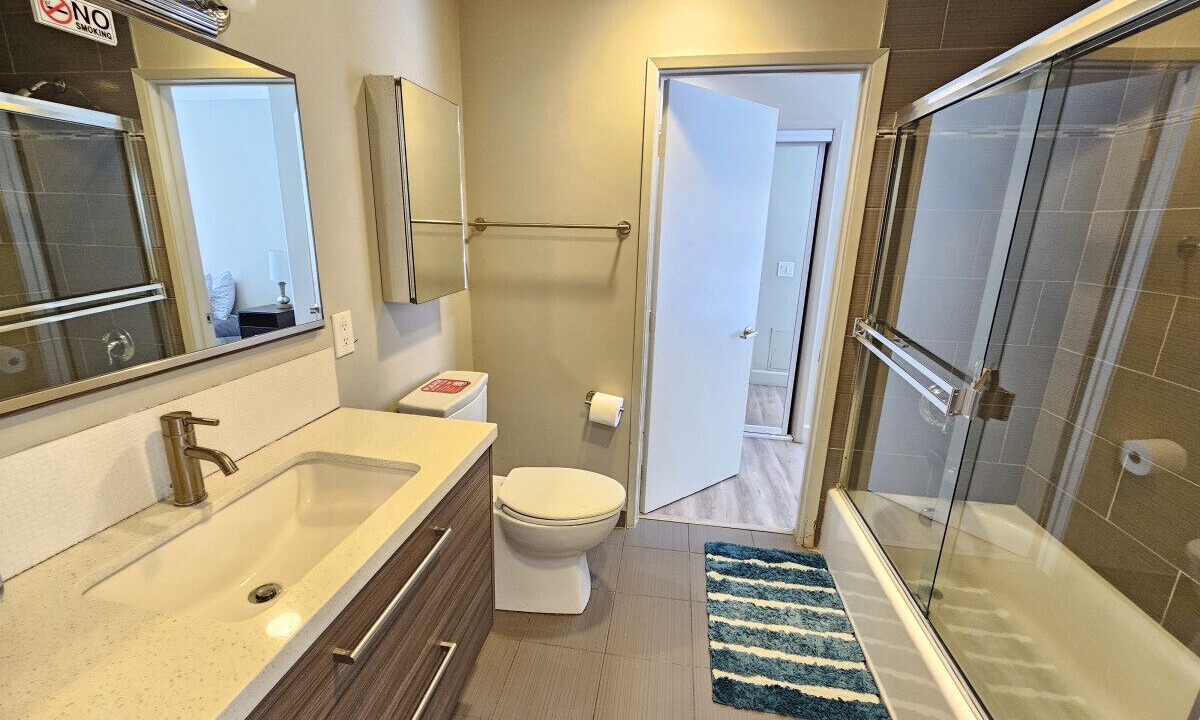 Photo of Bathroom in Beverly Grove