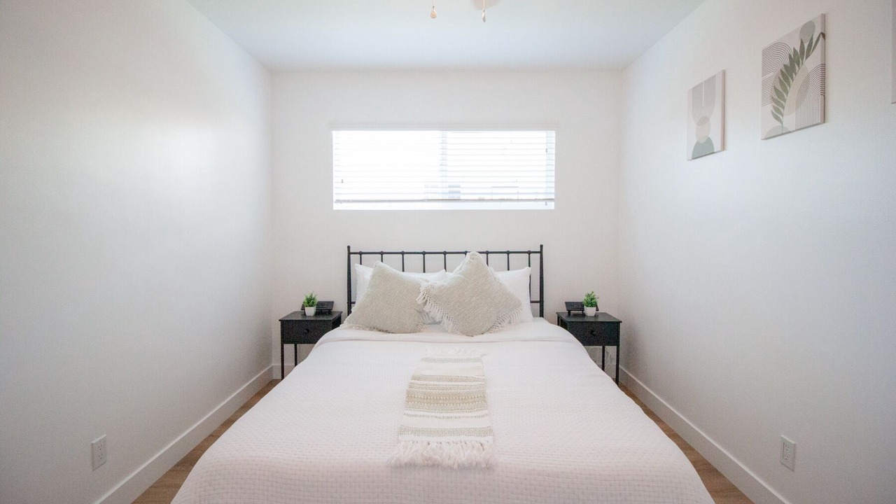 Photo of Bedroom in Lawndale