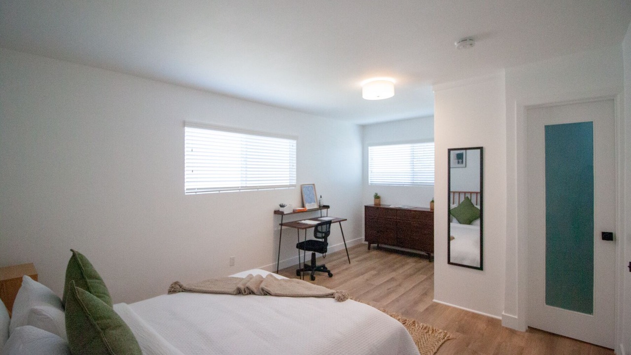 Photo of Bedroom in Lawndale