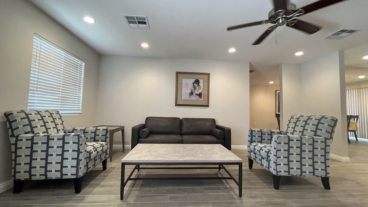 Photo of Livingroom in El Monte
