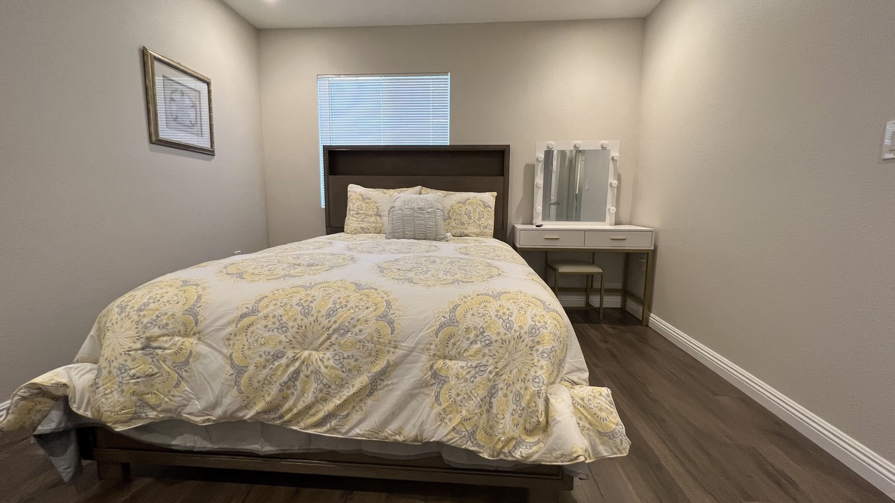 Photo of Bedroom in El Monte