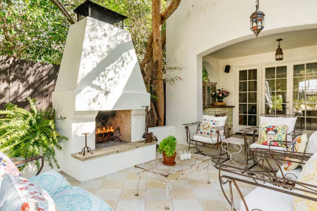 Photo of Livingroom in Hollywood