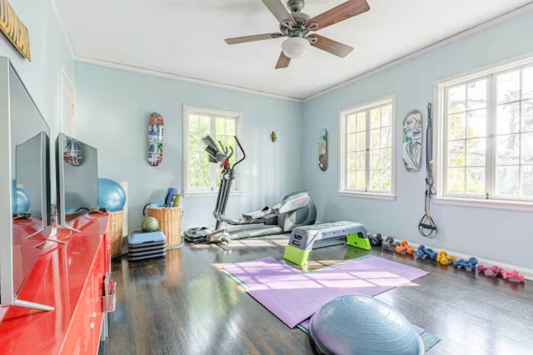 Photo of Bedroom in Hollywood