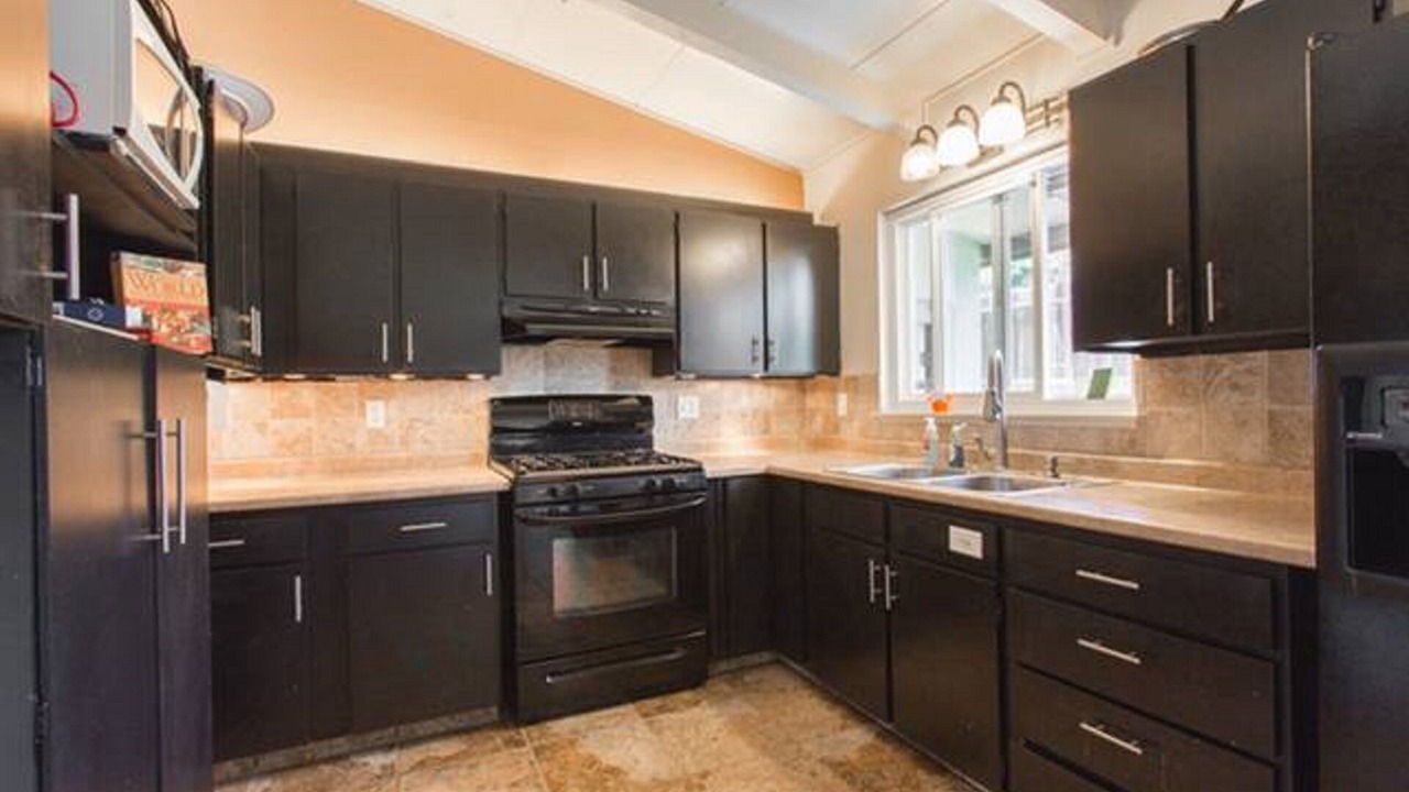 Photo of Kitchen in Mescal Corridor NW