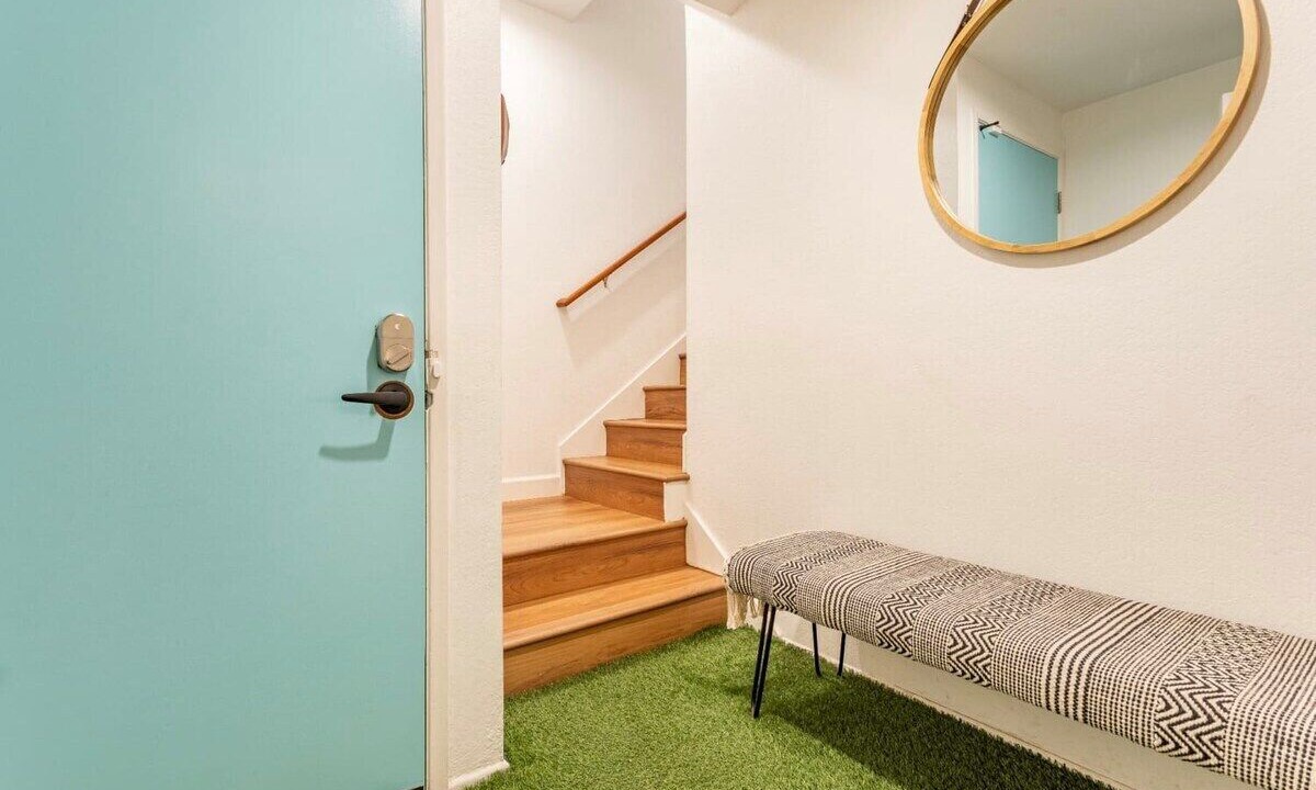 Photo of Bathroom in Gas Lamp Section