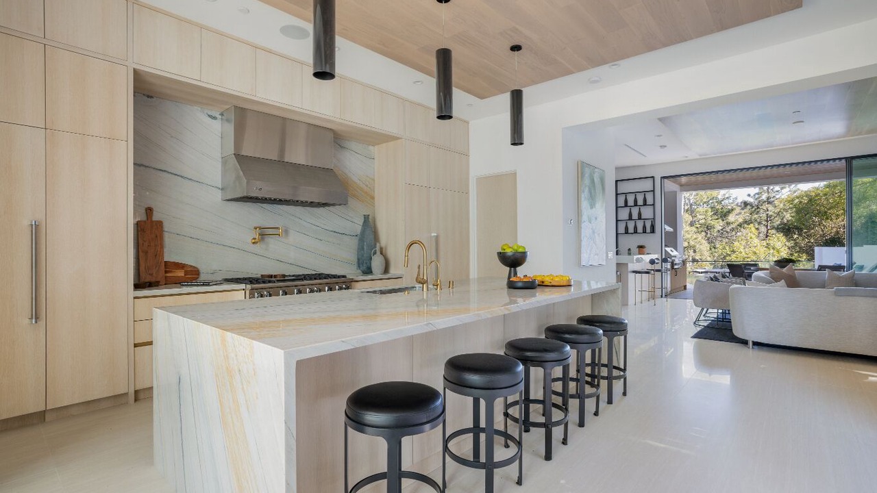 Photo of Kitchen in Encino
