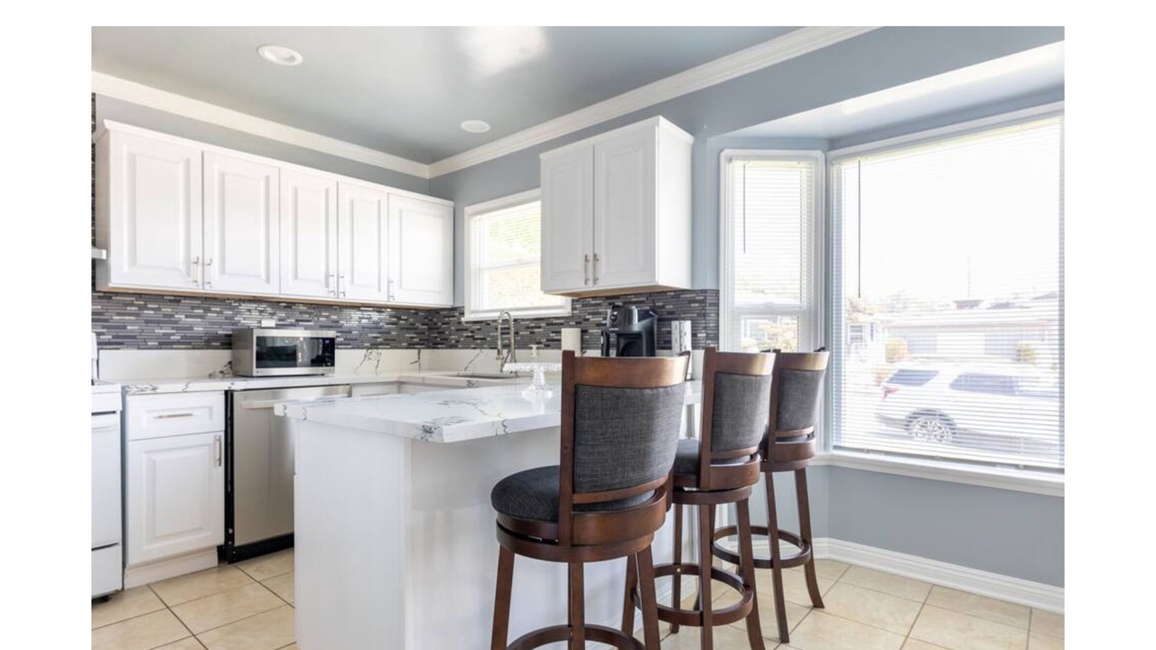 Photo of Kitchen in Ladera Heights