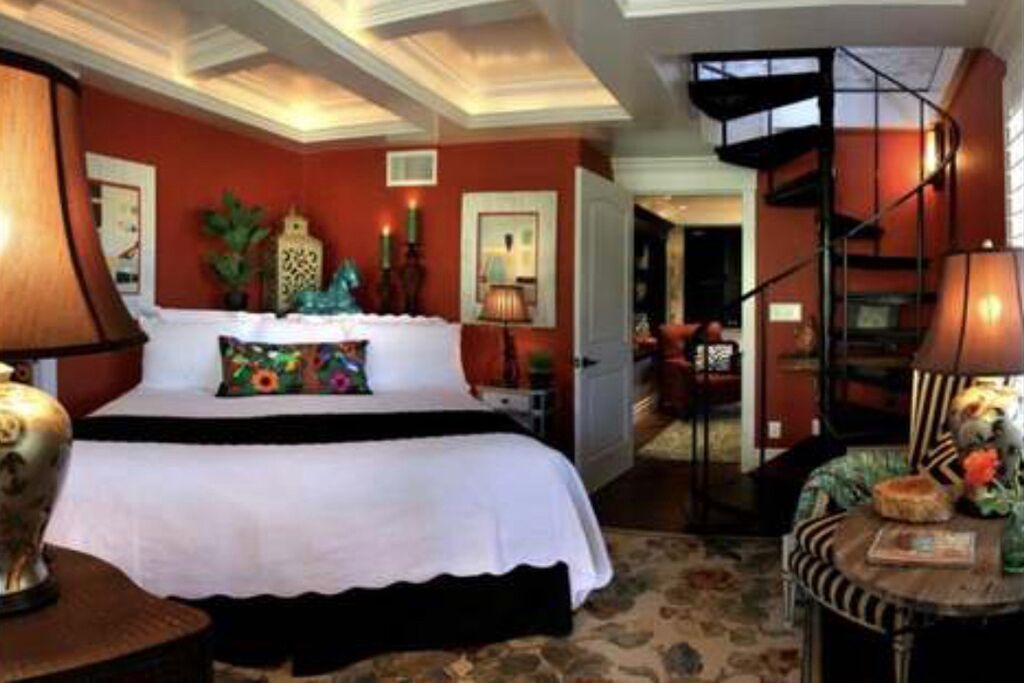 Photo of Bedroom in Idyllwild