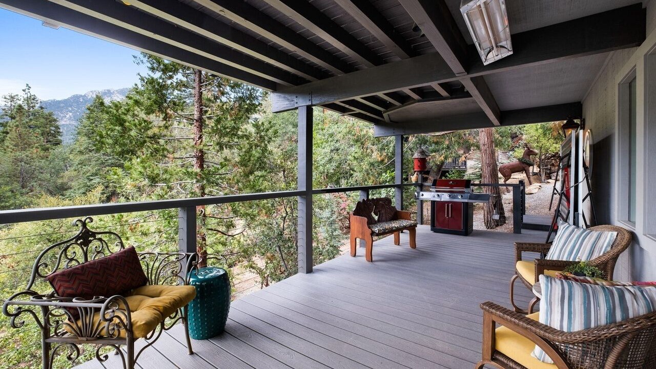 Photo of Patio Balcony in Idyllwild