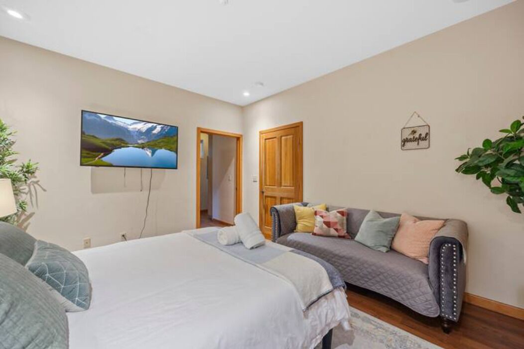 Photo of Bedroom in Cedar Glen